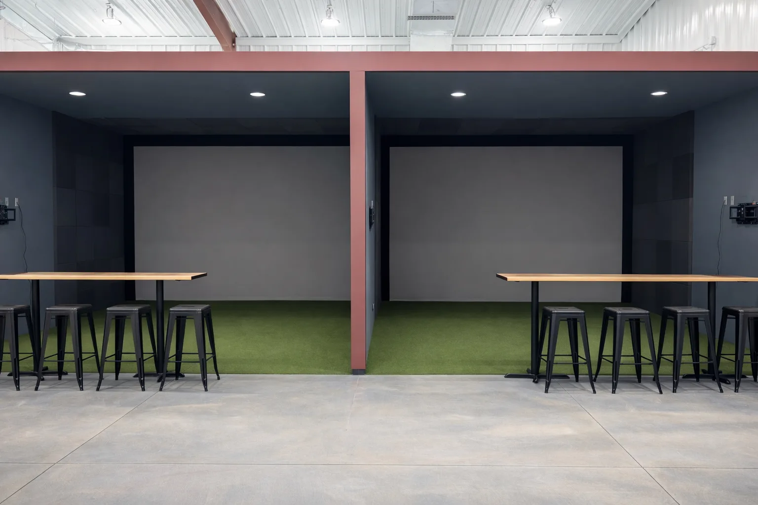 Commercial golf simulator installation in Houston, Texas